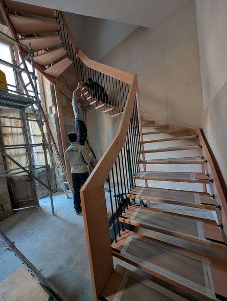 escalier secours chapelle abbaye luxeuil